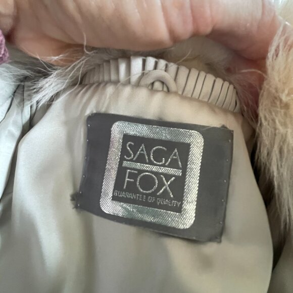 Vintage Saga Genuine Fox Fur Coat made in Finland - Picture 4 of 13